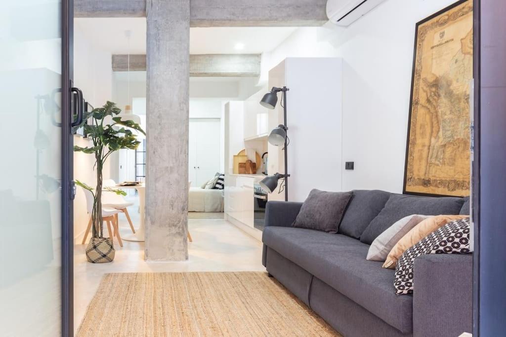 Vlc Host - Manya Apartment Valencia Bagian luar foto